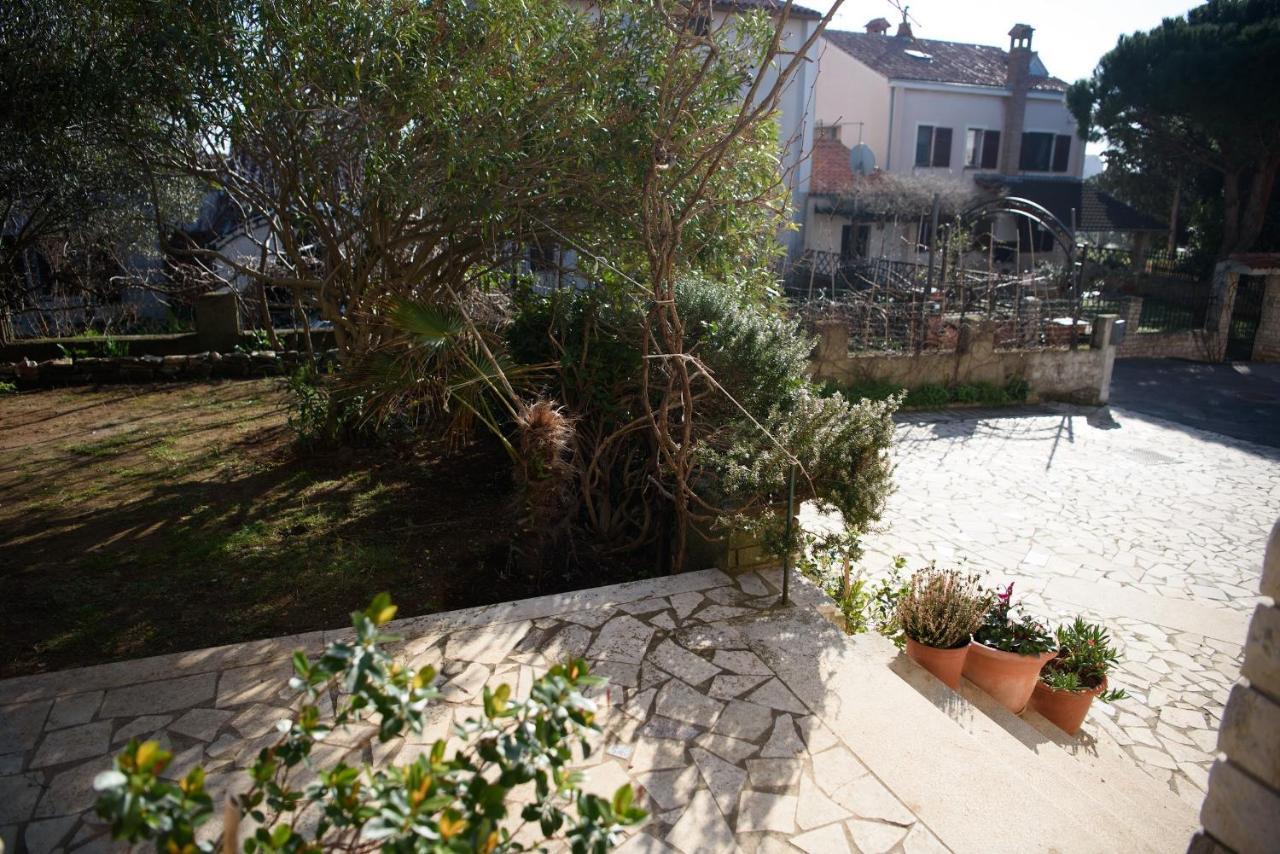 Villa Claudia Beach Apartment Premantura Zewnętrze zdjęcie